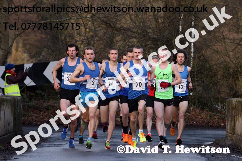 Morpeth Harriers 11k Road Race on New Year's Day. Photo: David T. Hewitson/Sports for All Pics